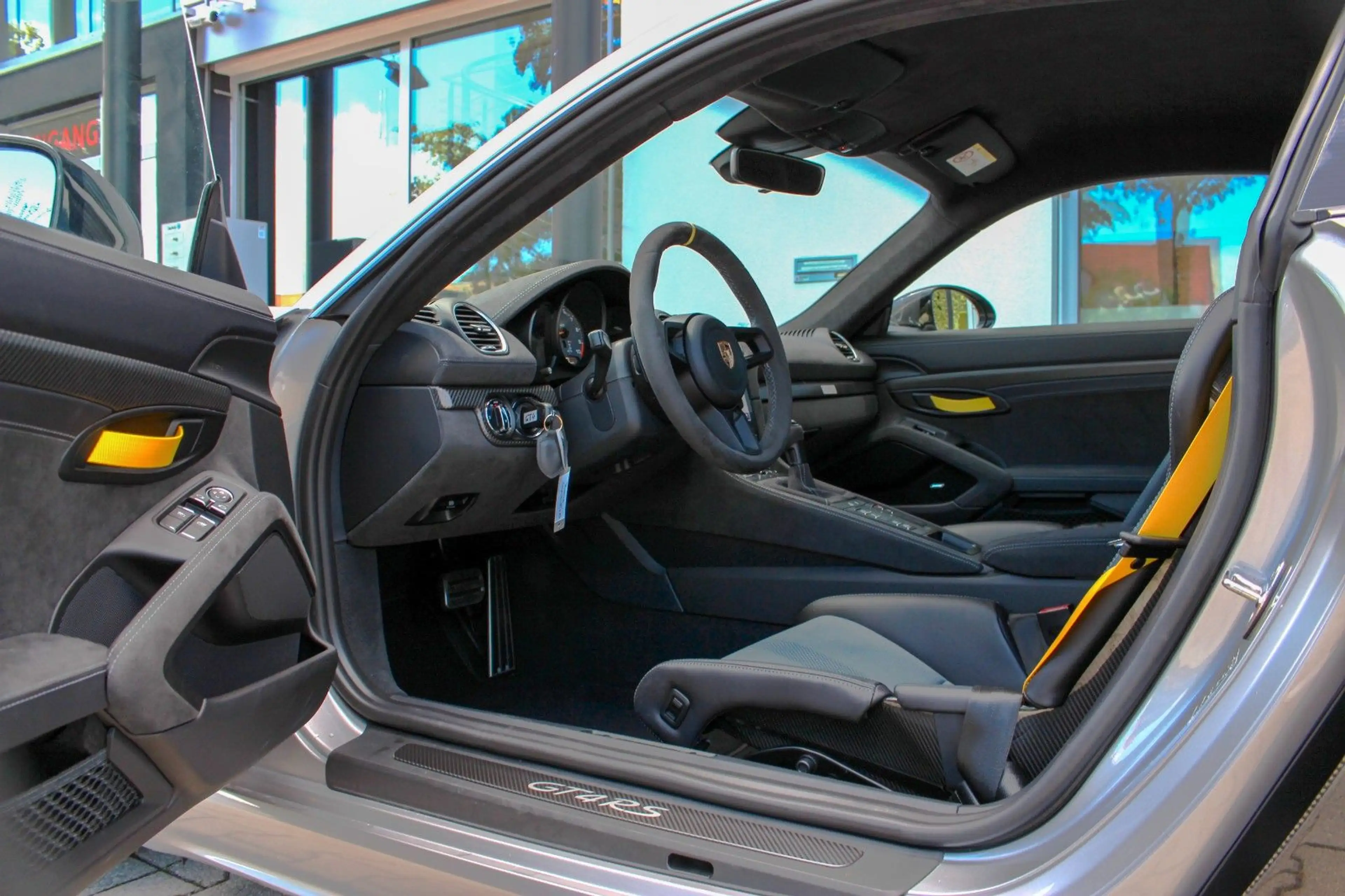 Porsche Cayman 718 Cayman GT4 RS / WEISSACH / CHRONO / BOSE — photo 9