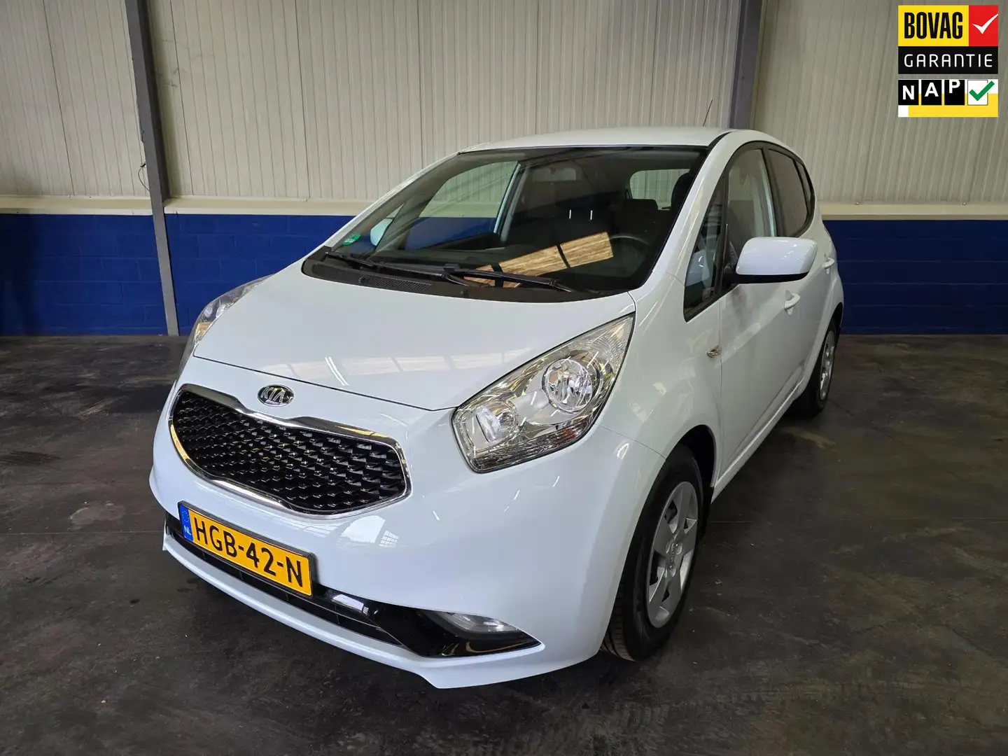 Kia Venga 1.6 CVVT DynamicLine Blanc - 1