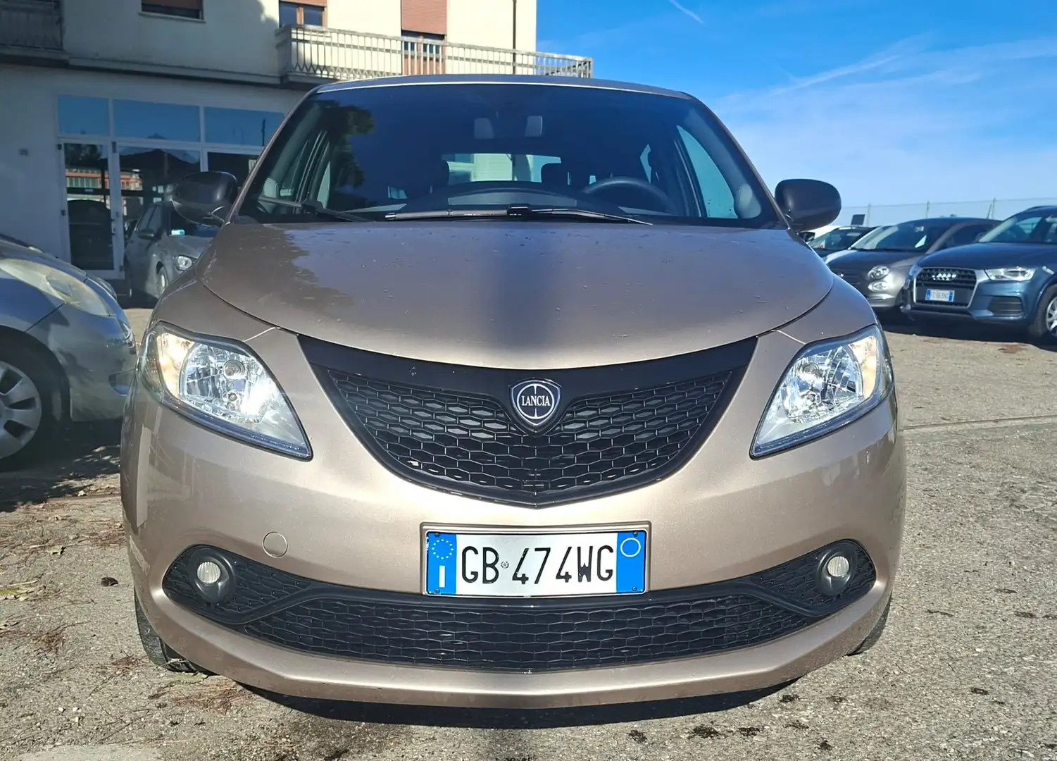 Lancia Ypsilon Ypsilon III 2015 1.0 firefly hybrid Maryne s Oro - 2