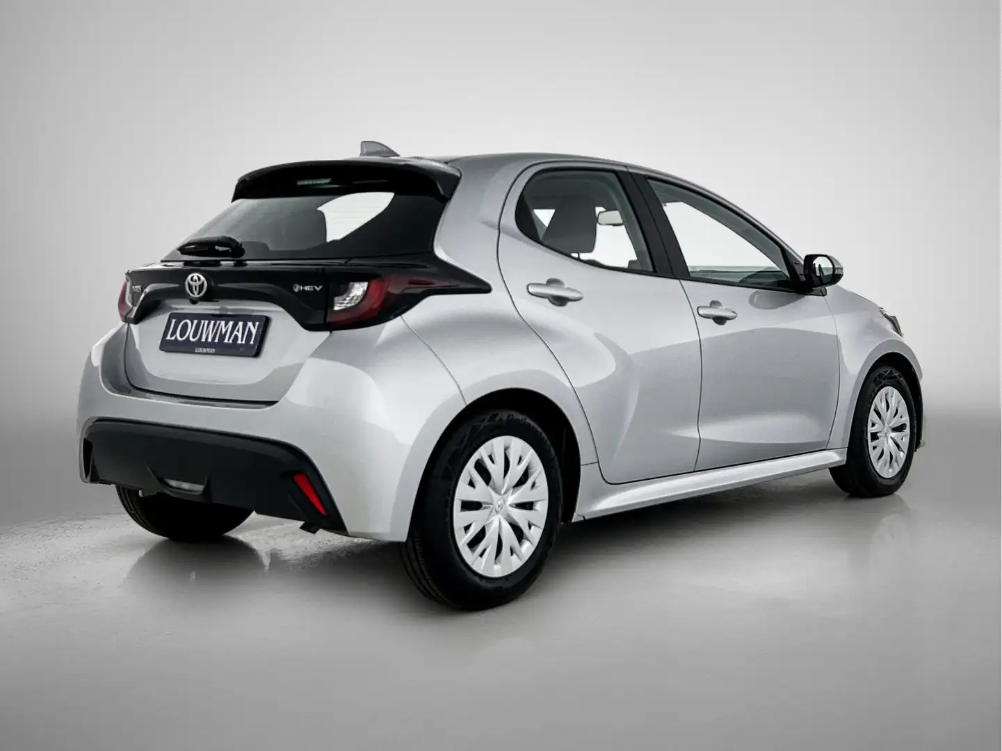 Toyota Yaris 1.5 Hybrid Active Limited Grijs - 2