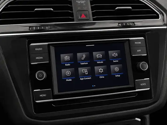 Volkswagen Tiguan view 10