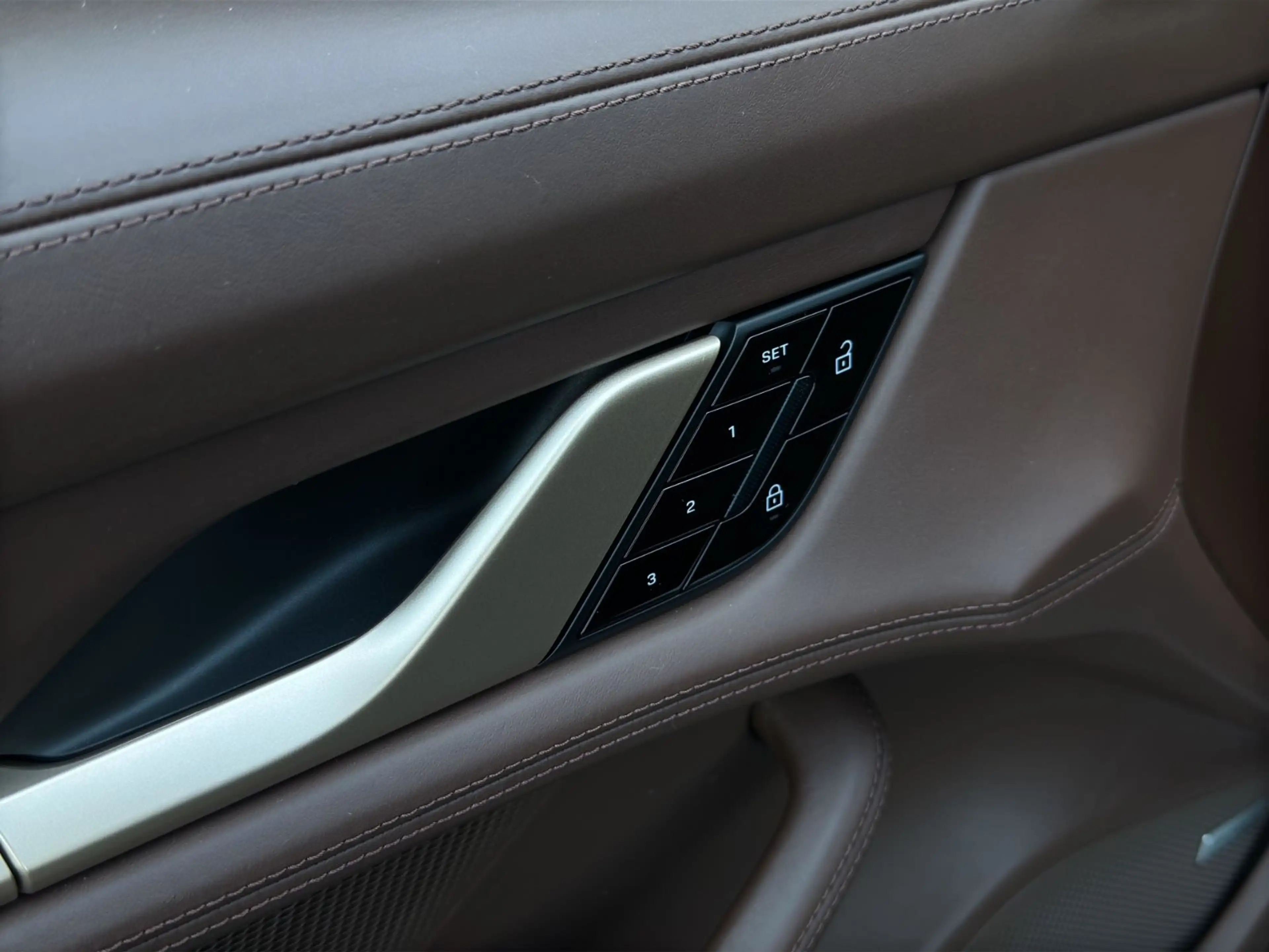 Porsche Taycan Turbo°BOSE°PANO°LUFT°VENT°ST-HT°360° — photo 13