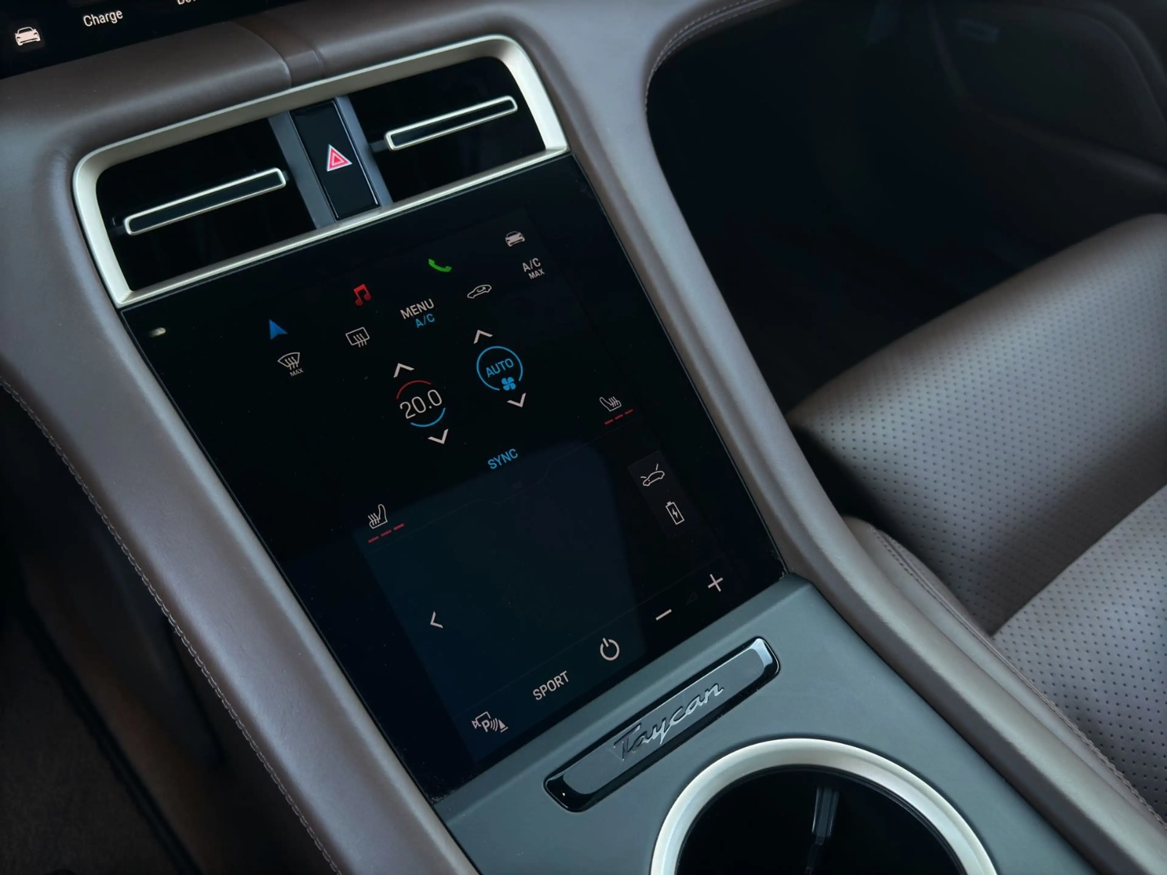 Porsche Taycan Turbo°BOSE°PANO°LUFT°VENT°ST-HT°360° — photo 9