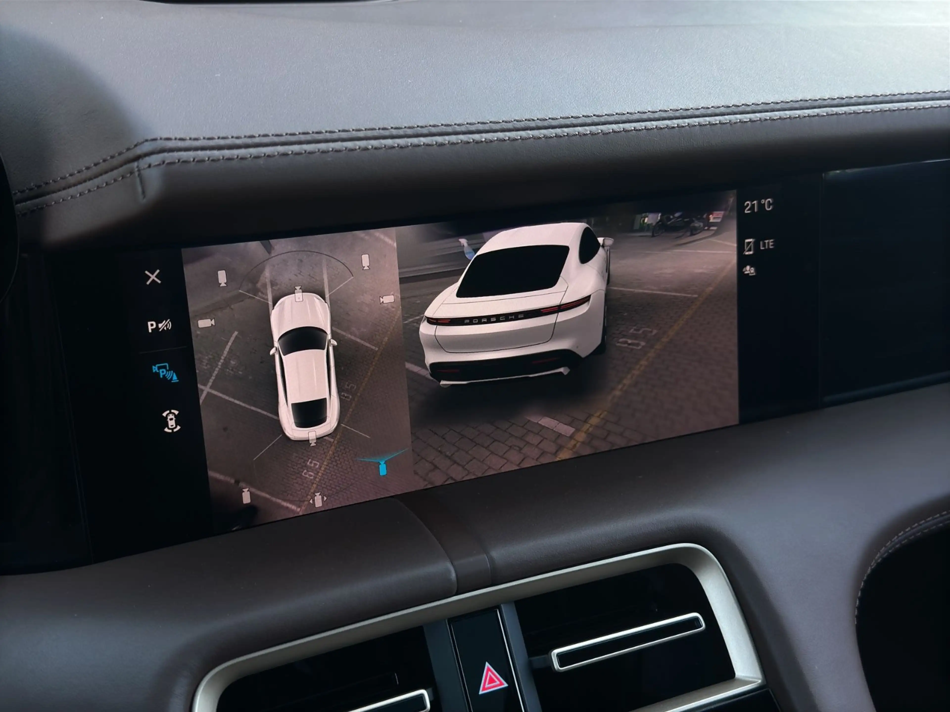 Porsche Taycan Turbo°BOSE°PANO°LUFT°VENT°ST-HT°360° — photo 11