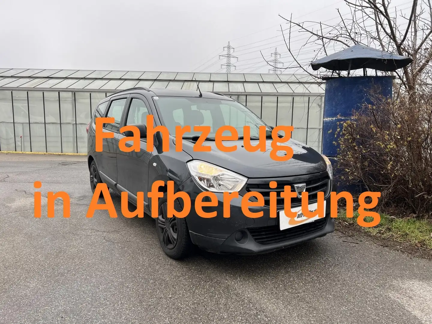 Dacia Lodgy Ambiance TCe 115 4-Zylinder Klima SR+WR *wenig KM* Grau - 1
