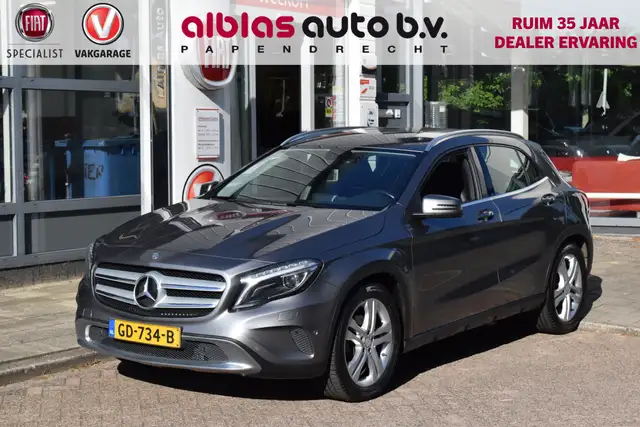 Mercedes-Benz GLA 200 Ambition|Lage km|Sportstoelen|18"