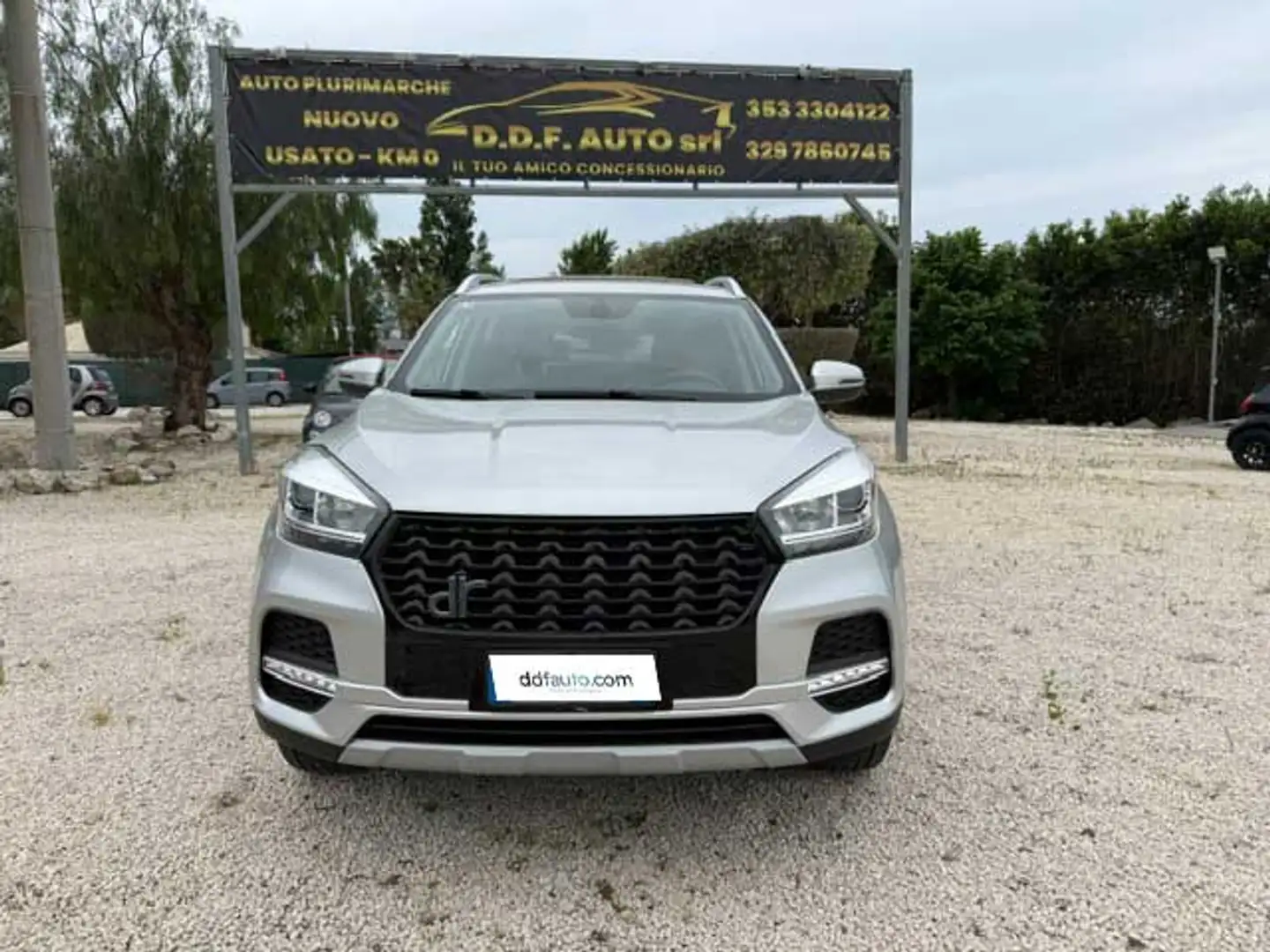 DR Automobiles DR4 DR 4.0 4.0 1.5 Gpl 114cv Silber - 2