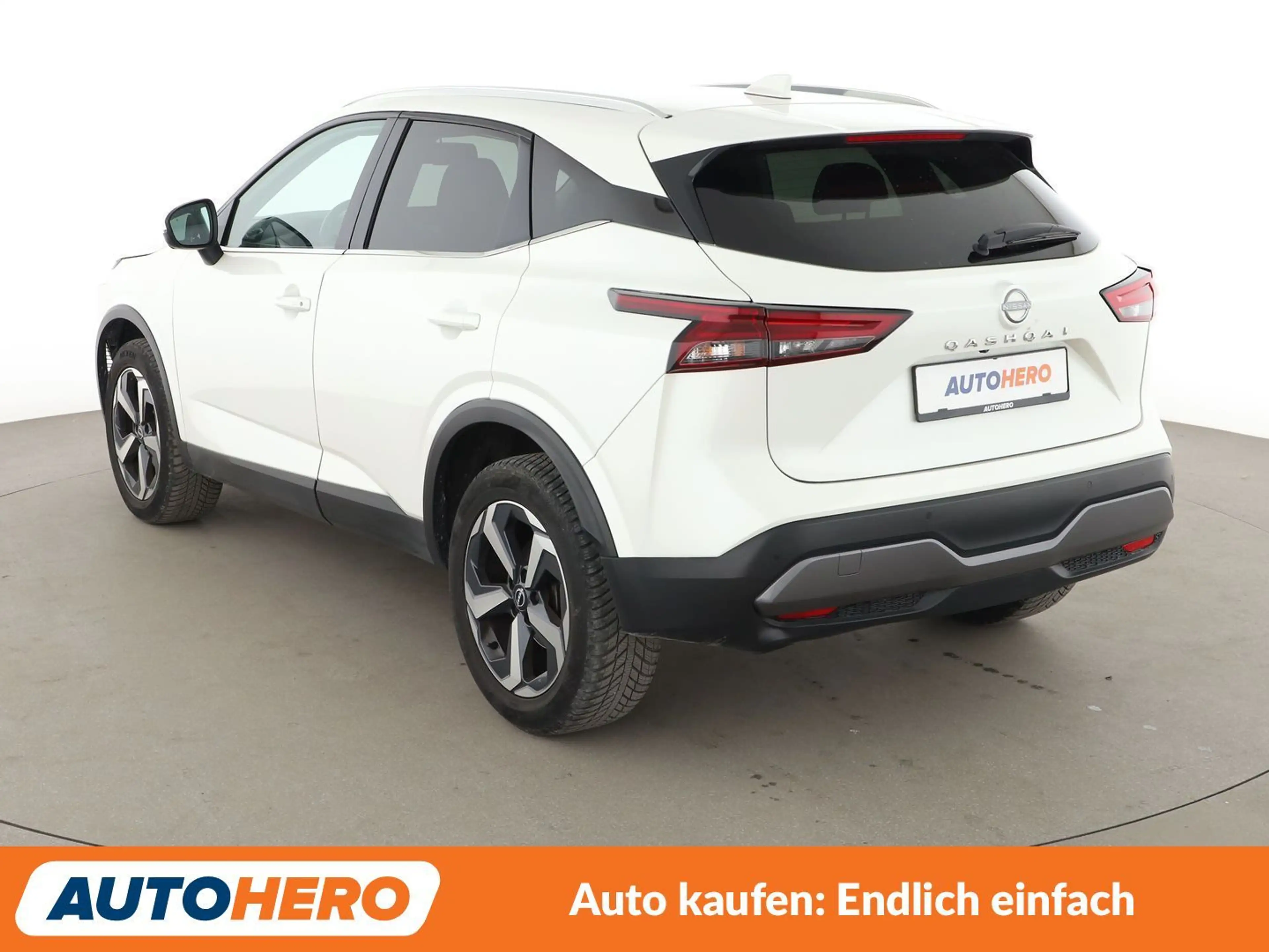 Nissan Qashqai 1.3 DIG-T Mild-Hybrid N-Connecta Aut*NAVI*LED*ACC* — photo 4
