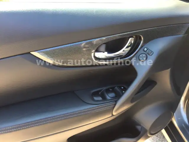 Nissan X-Trail view 14