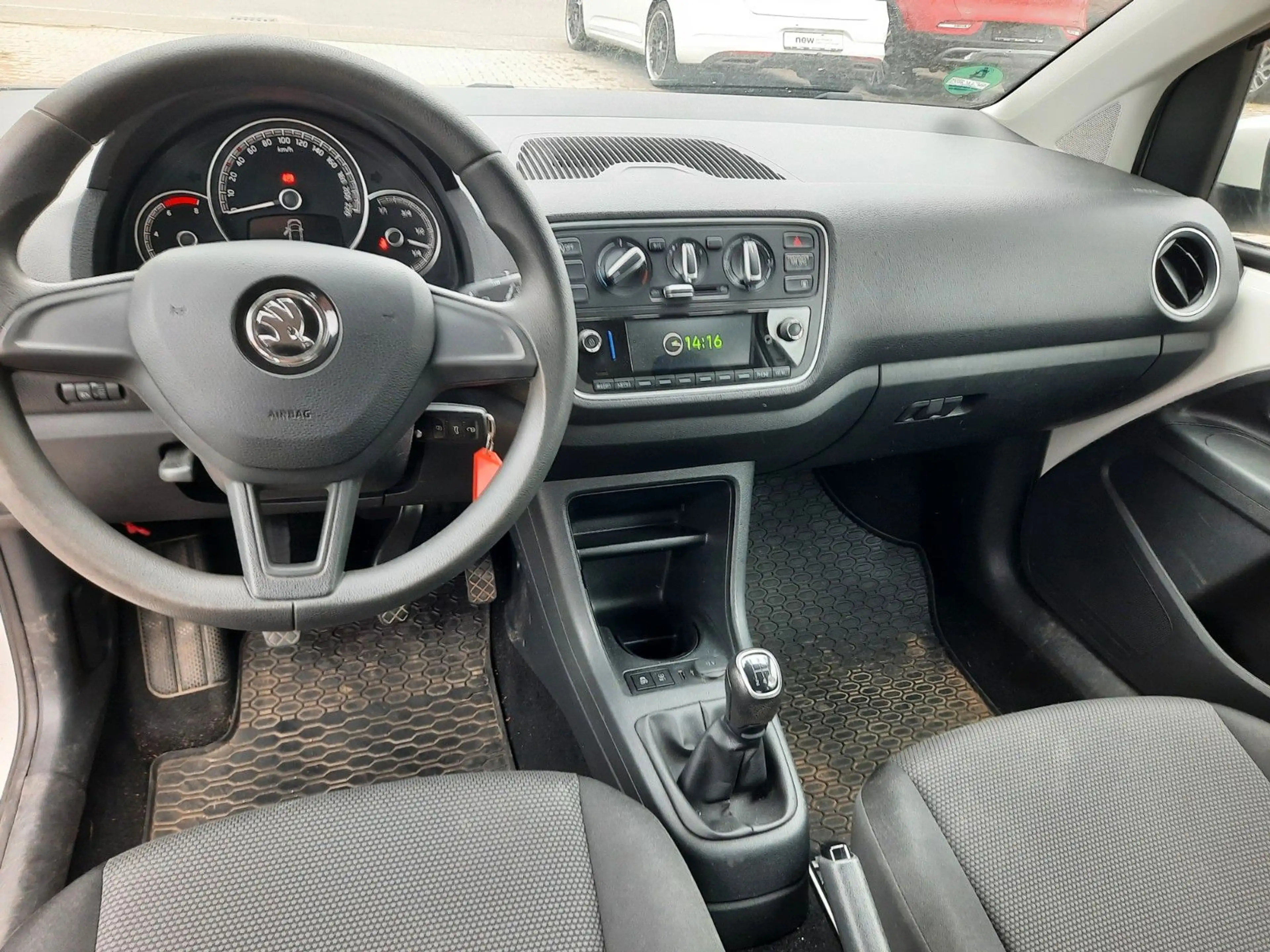 Skoda Citigo Ambition 1.0 Urban-Paket Allwetterreifen — photo 11