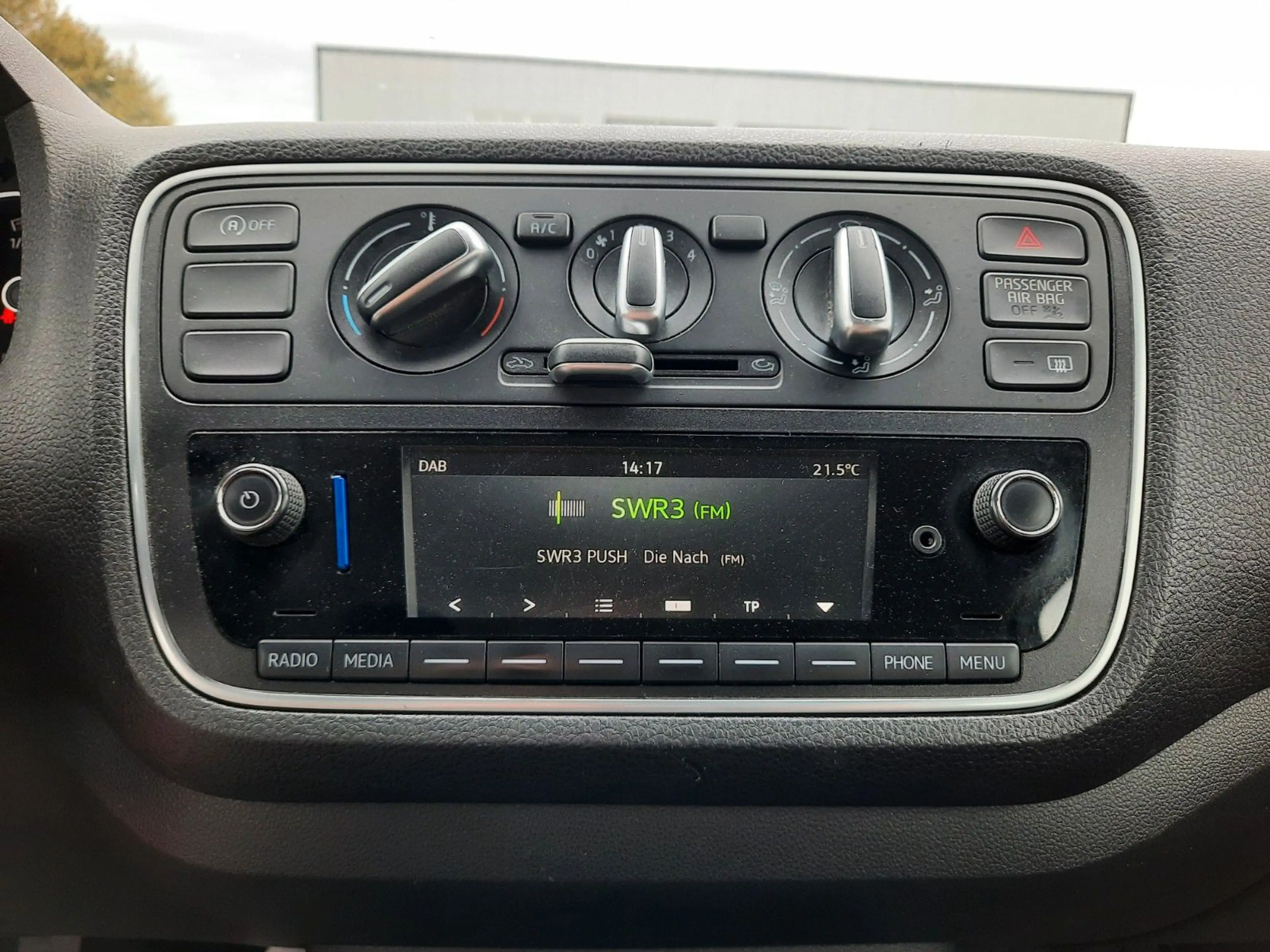 Skoda Citigo Ambition 1.0 Urban-Paket Allwetterreifen — photo 13