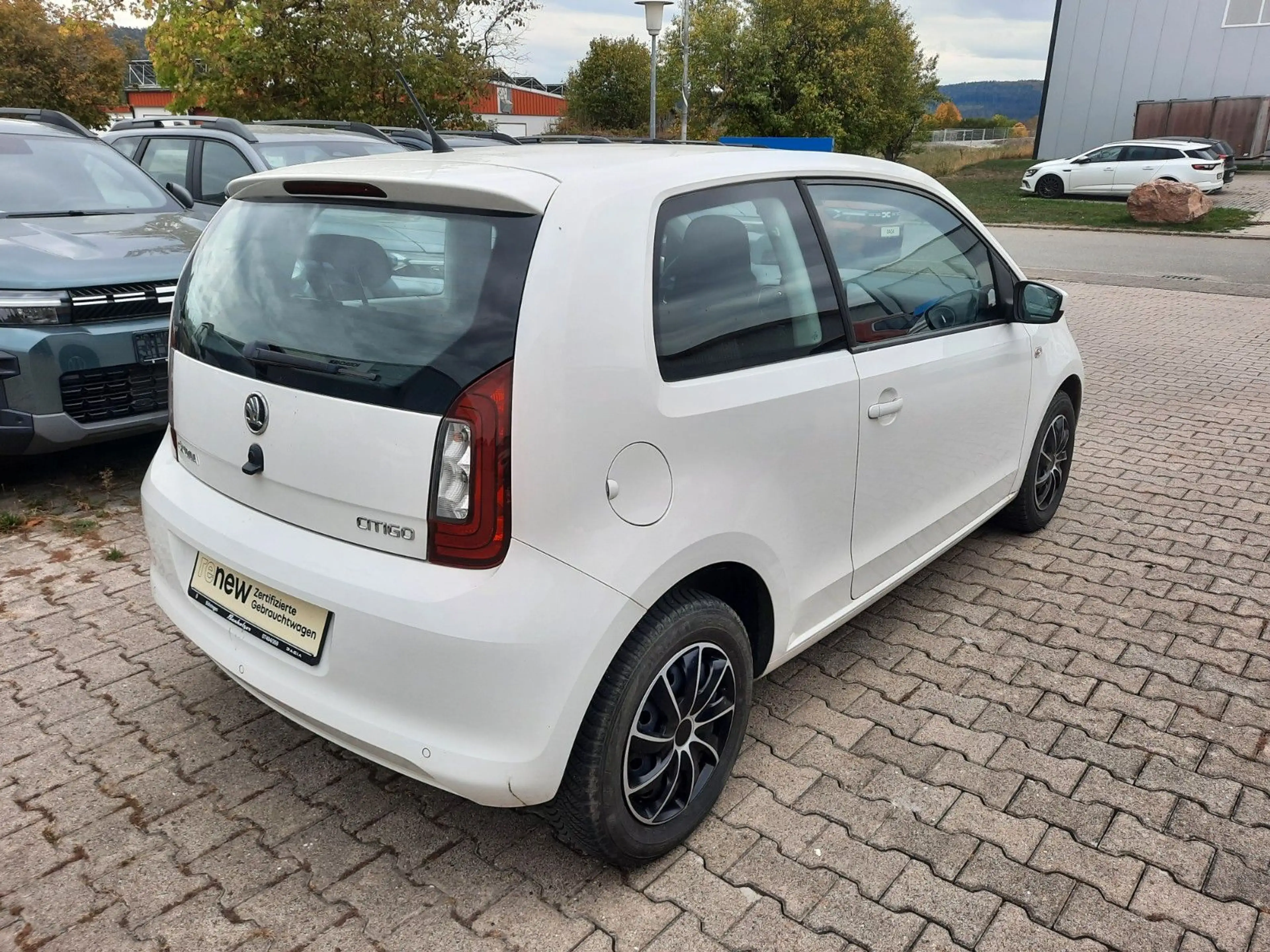Skoda Citigo Ambition 1.0 Urban-Paket Allwetterreifen — photo 4