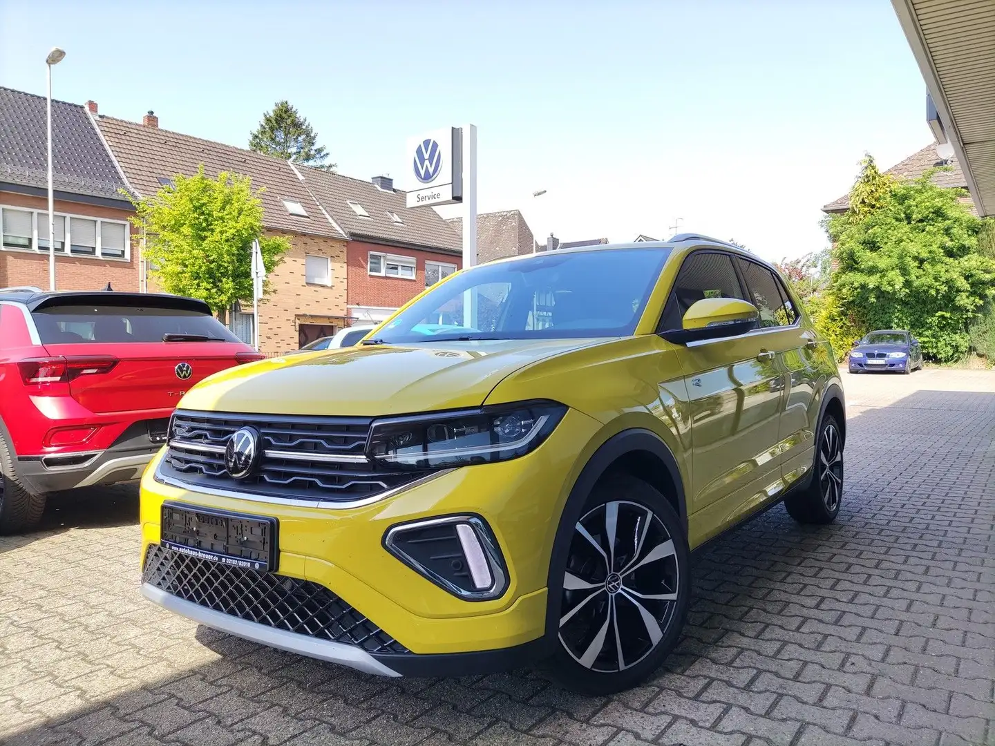 Volkswagen T-Cross R-Line,NAVI,AHK,IQ-Drive,KAM,ACC Giallo - 1