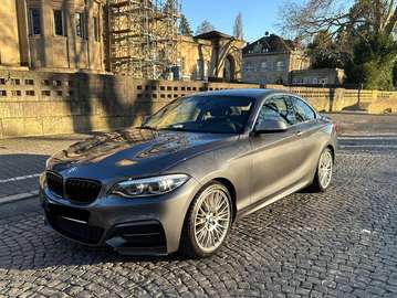 2er Coupe M240i xDrive Coupe Aut.