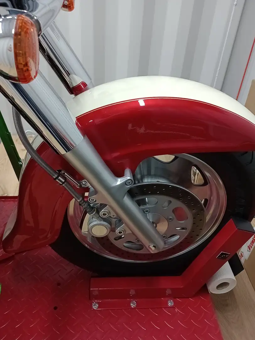 Suzuki VL 1500 vl 1500 lc Rouge - 1