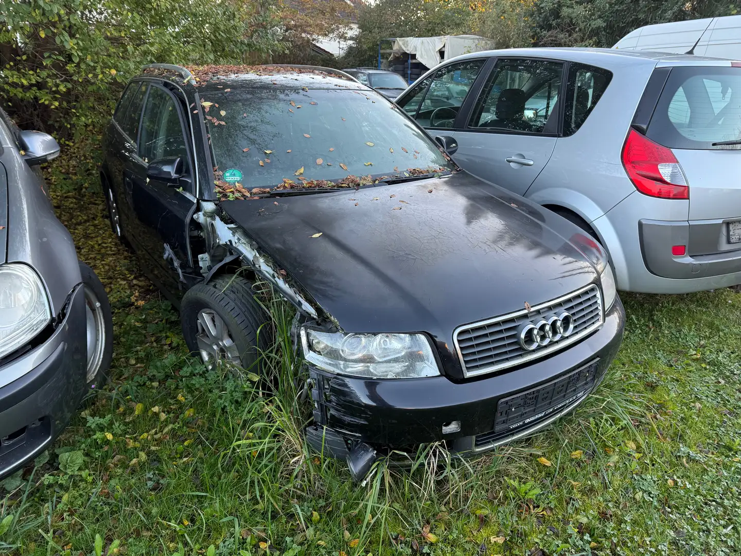 Audi A4 1.6 Schwarz - 1