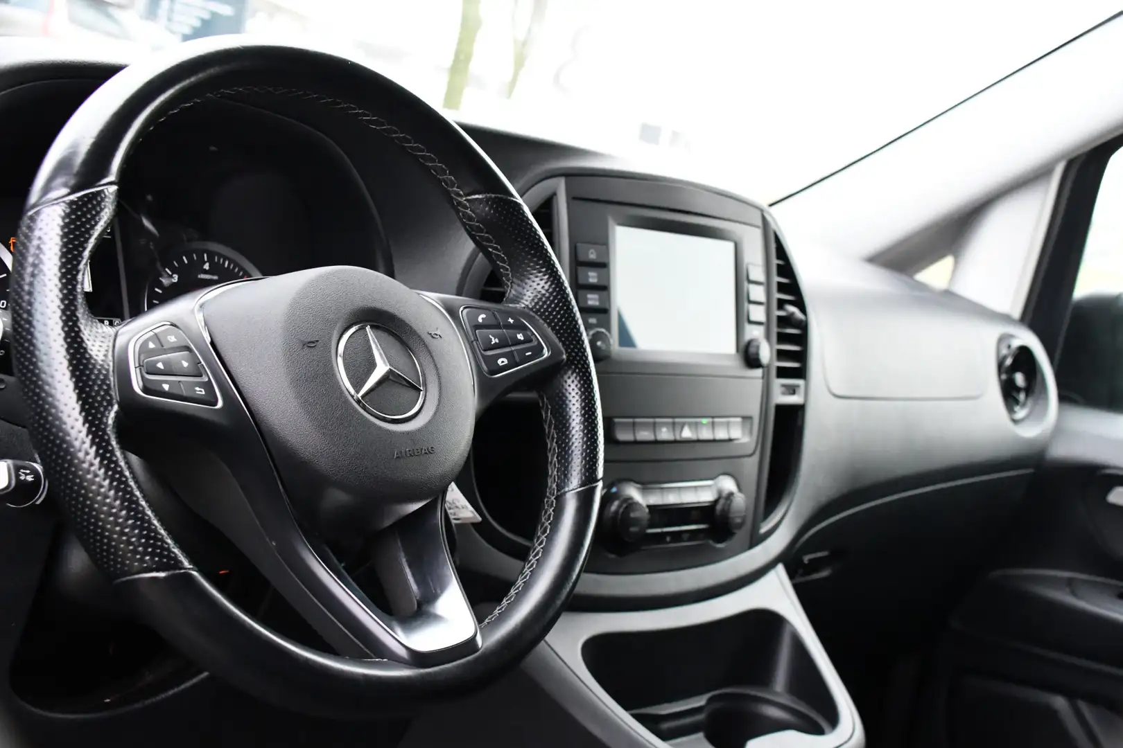 Mercedes-Benz Vito 119 CDI PB Edition Adaptieve Cruise, Camera, 190PK Grau - 2