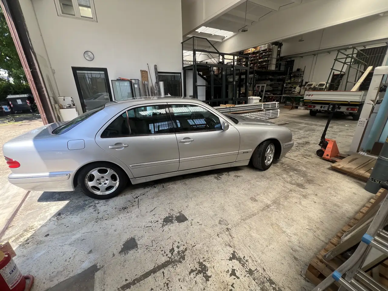 Mercedes-Benz E 200 Kompressor Avantgarde, foto 3