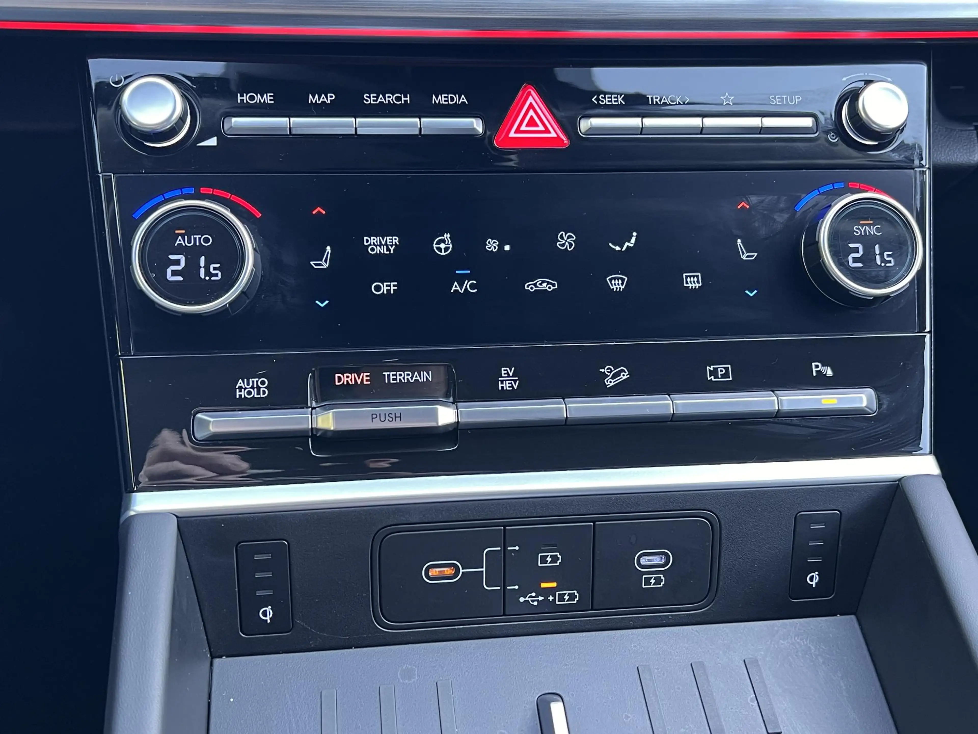 Hyundai SANTA FE 1.6 T-GDI PHEV Premium 4WD / Fabrieksgarantie tot — photo 16