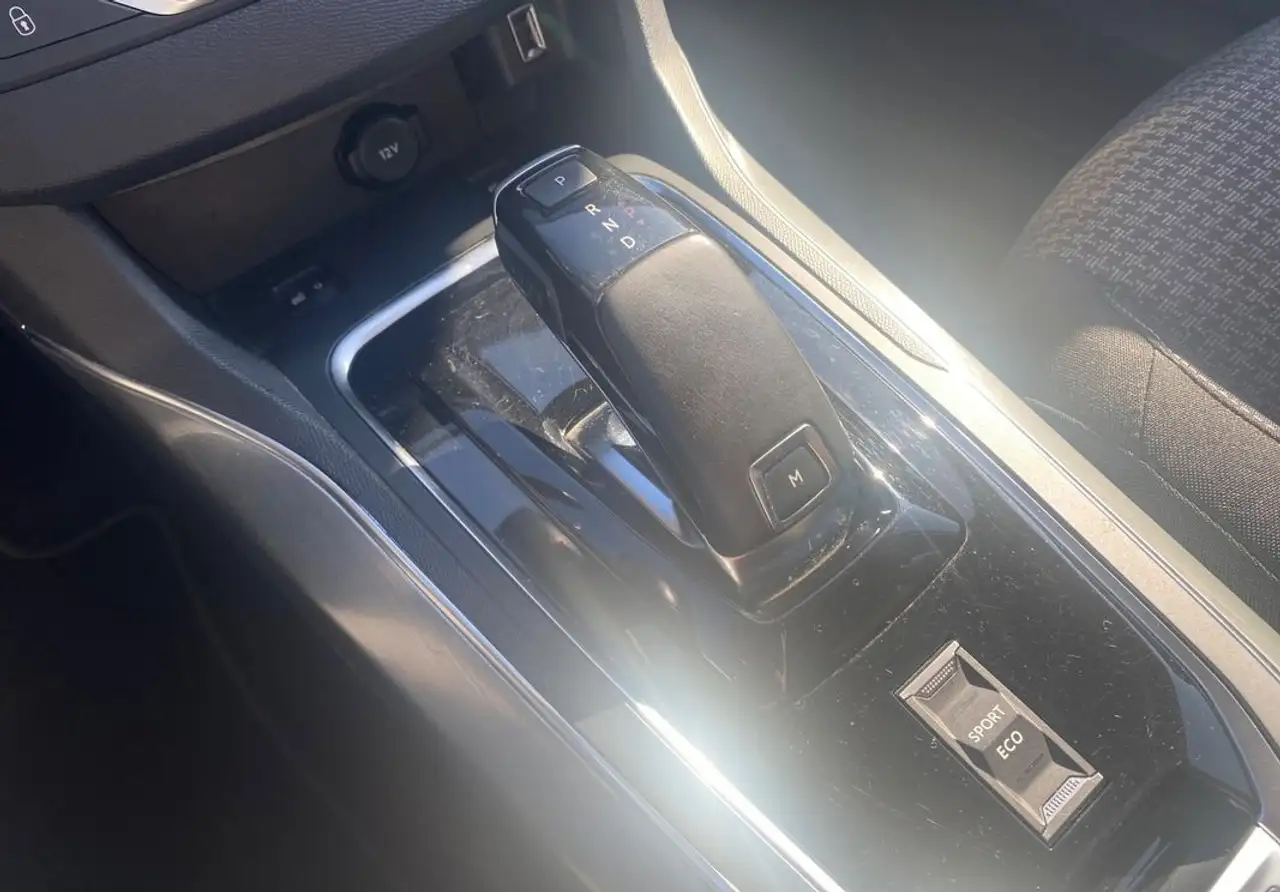 Peugeot 308 308 SW — photo 8
