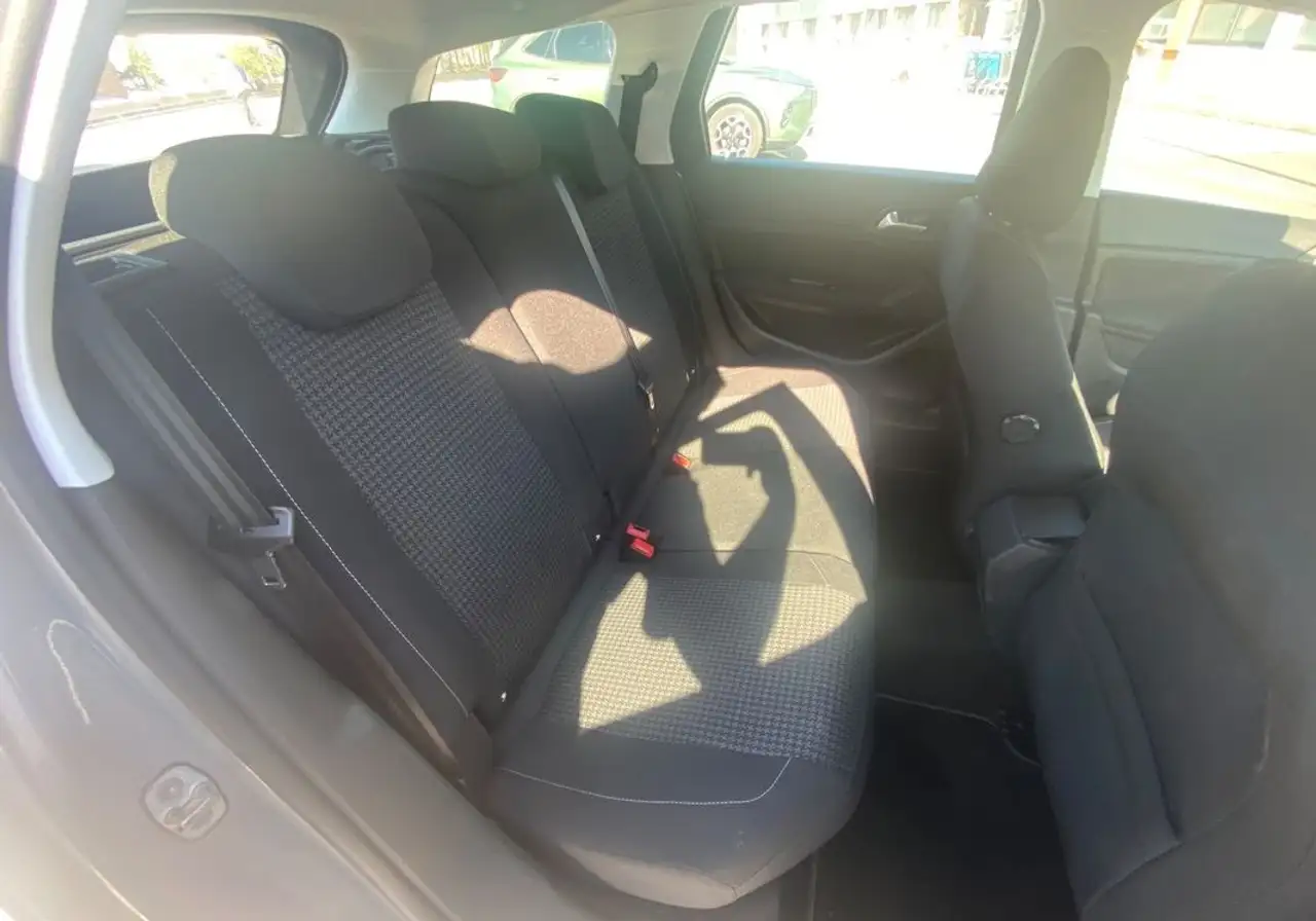 Peugeot 308 308 SW — photo 23