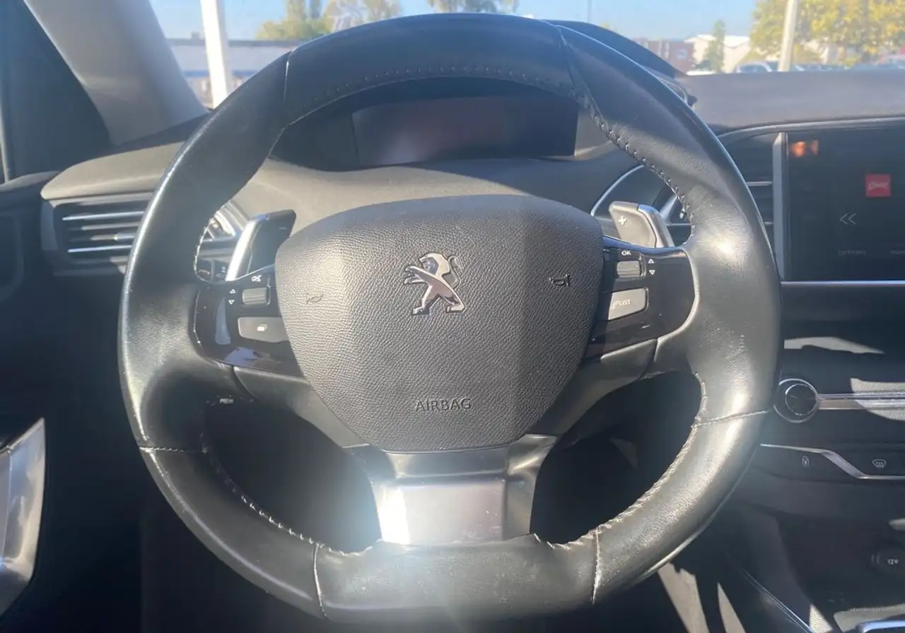 Peugeot 308 308 SW — photo 4