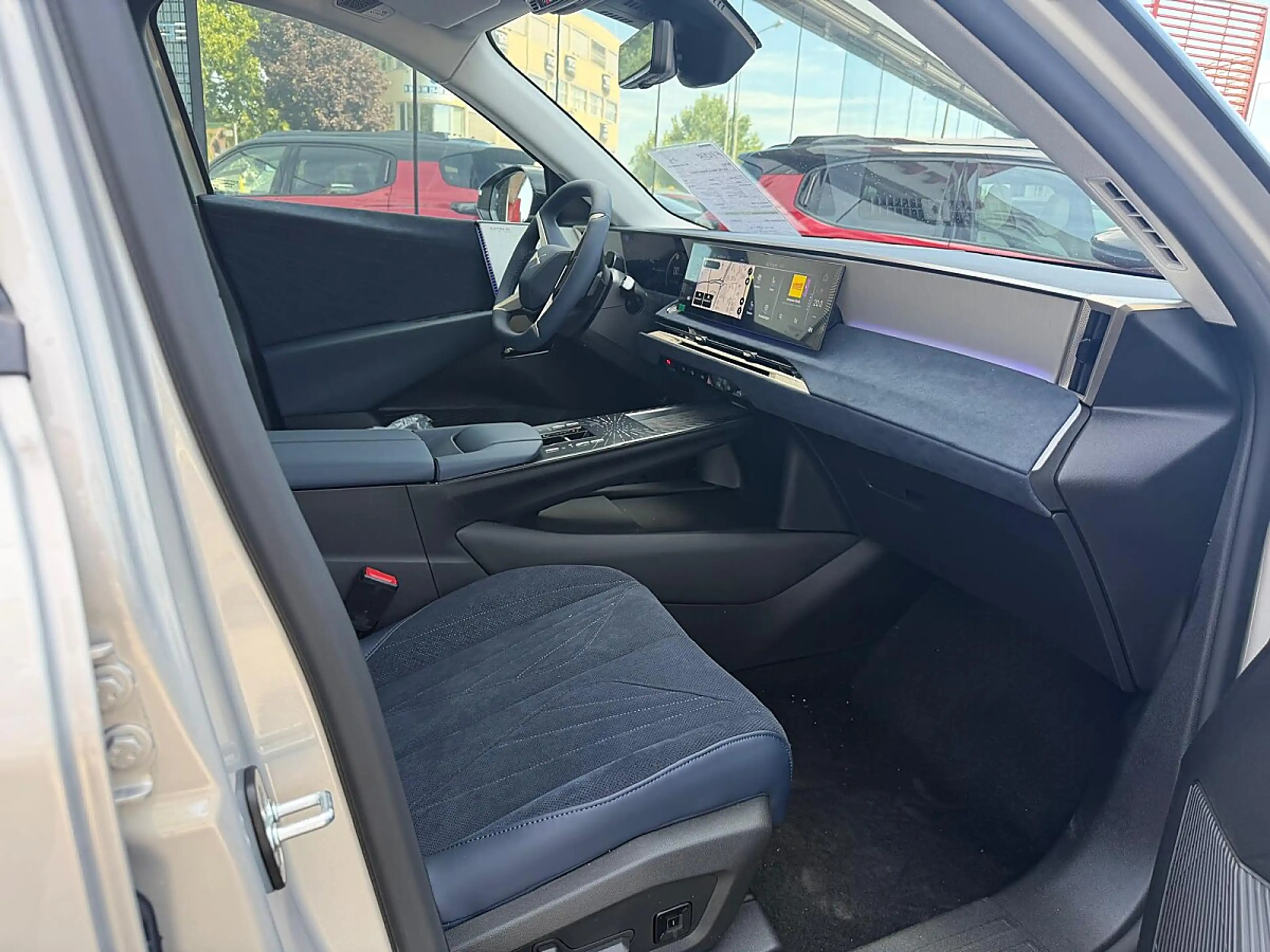 DS Automobiles N°7 DS N7 230 PS FWD E-TENSE ETOILE (D1114) — photo 5