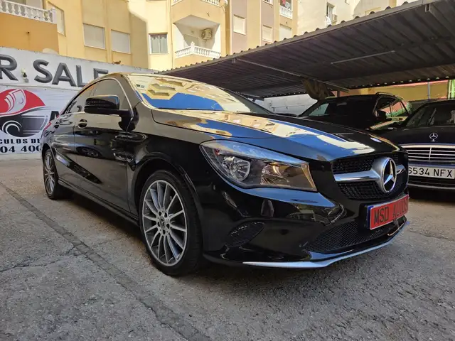 Mercedes-Benz CLA 220 220d 7G-DCT