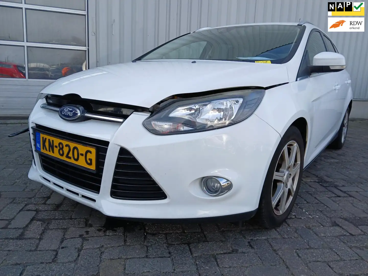 Ford Focus Wagon 1.0 EcoBoost Lease Titanium - Clima - Cruise Wit - 1