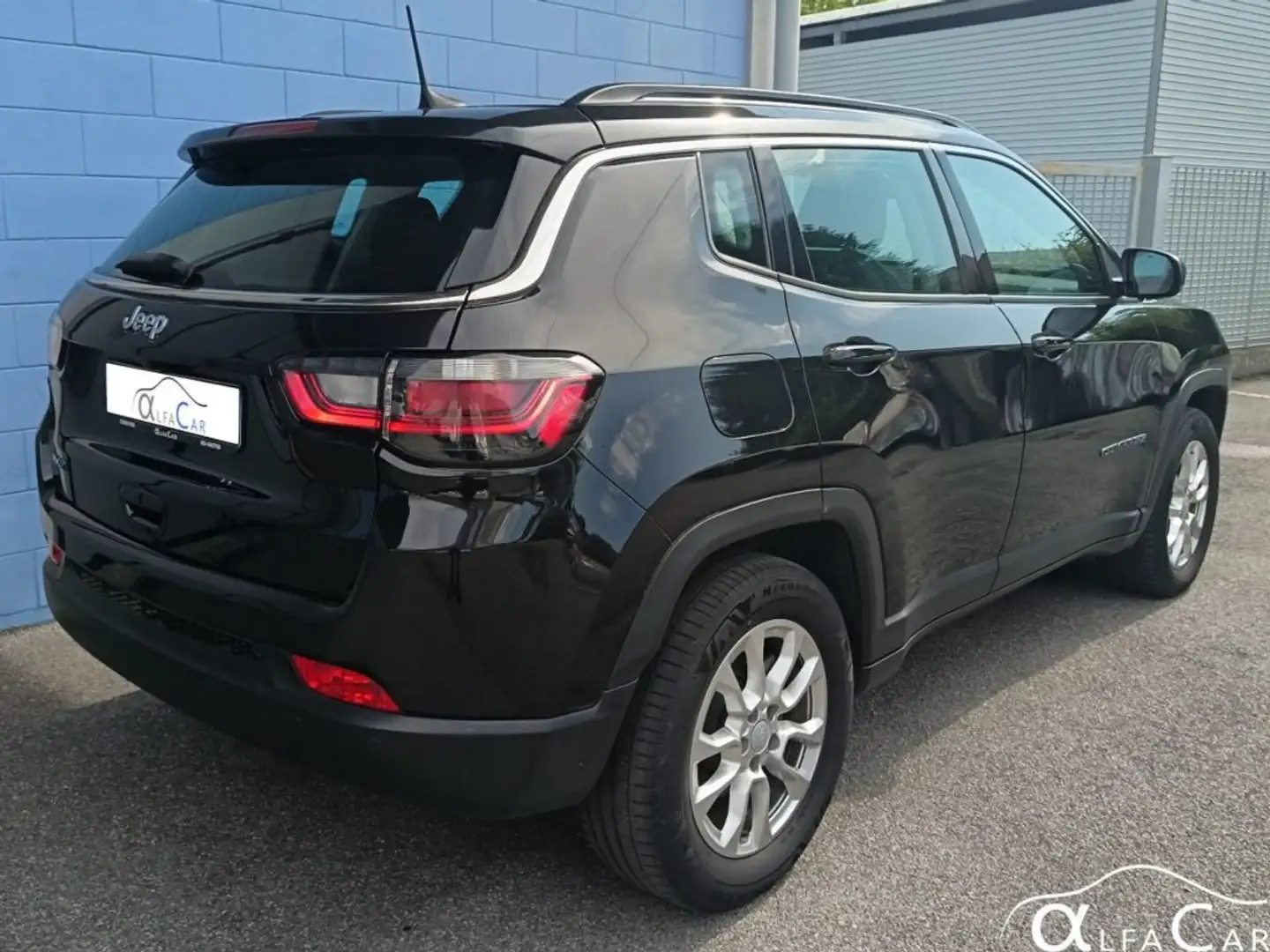 Jeep Compass 1.3 Turbo T4 190 CV PHEV AT6 4xe Business Noir - 2