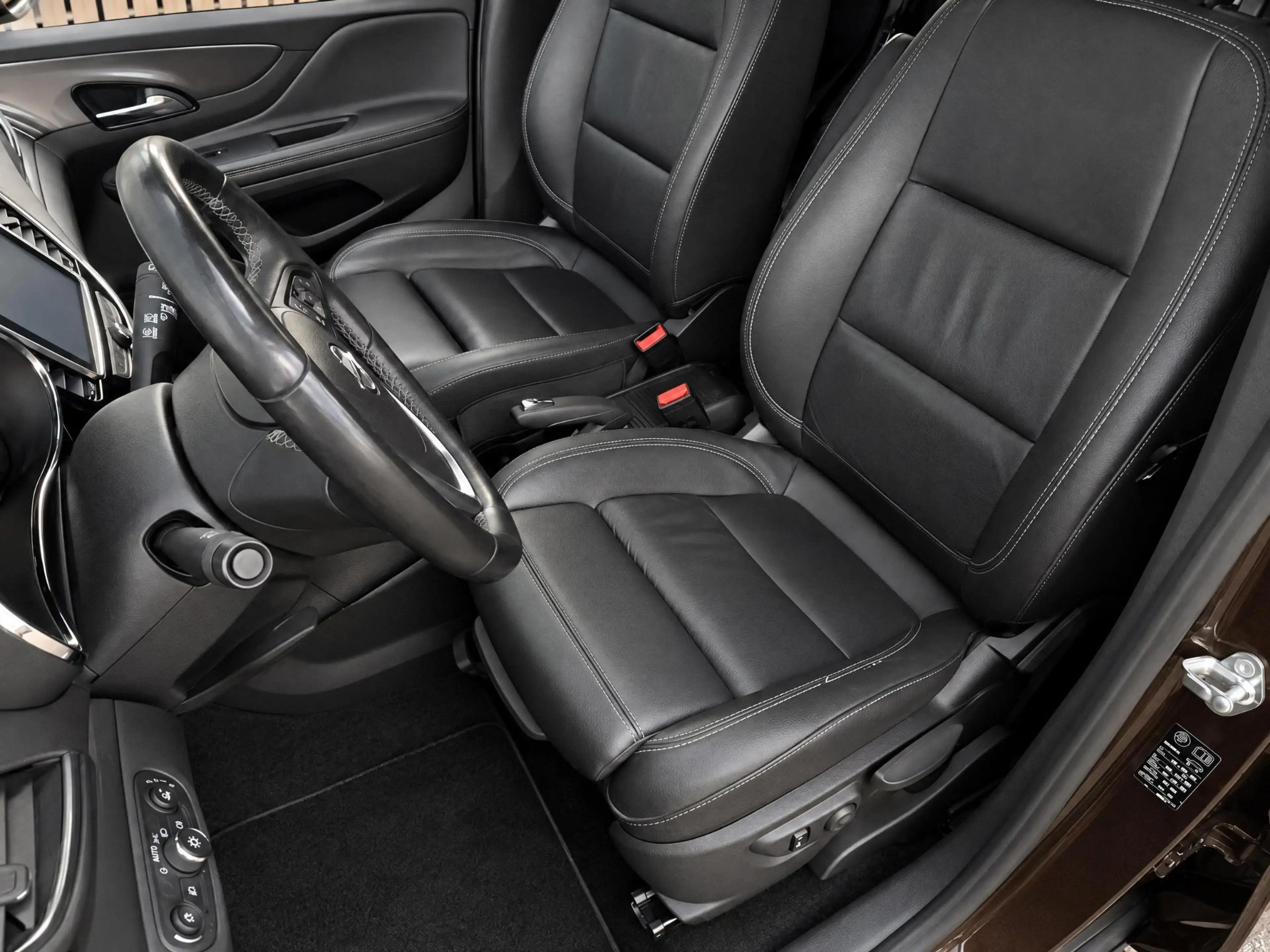 Opel Mokka X 1.4 Turbo Innovation | Navi / Leder / Schuifdak — photo 13