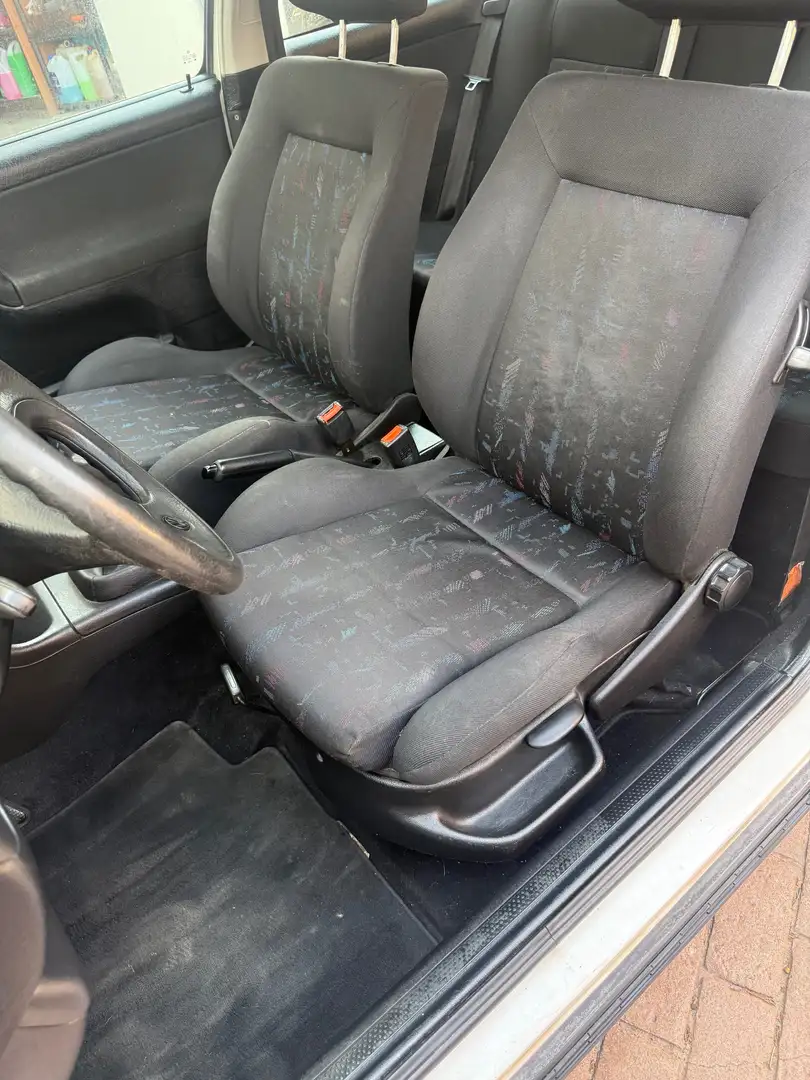 Volkswagen Golf GTI Golf 1.8 GTI A.A. 110 GTI Blanco - 2