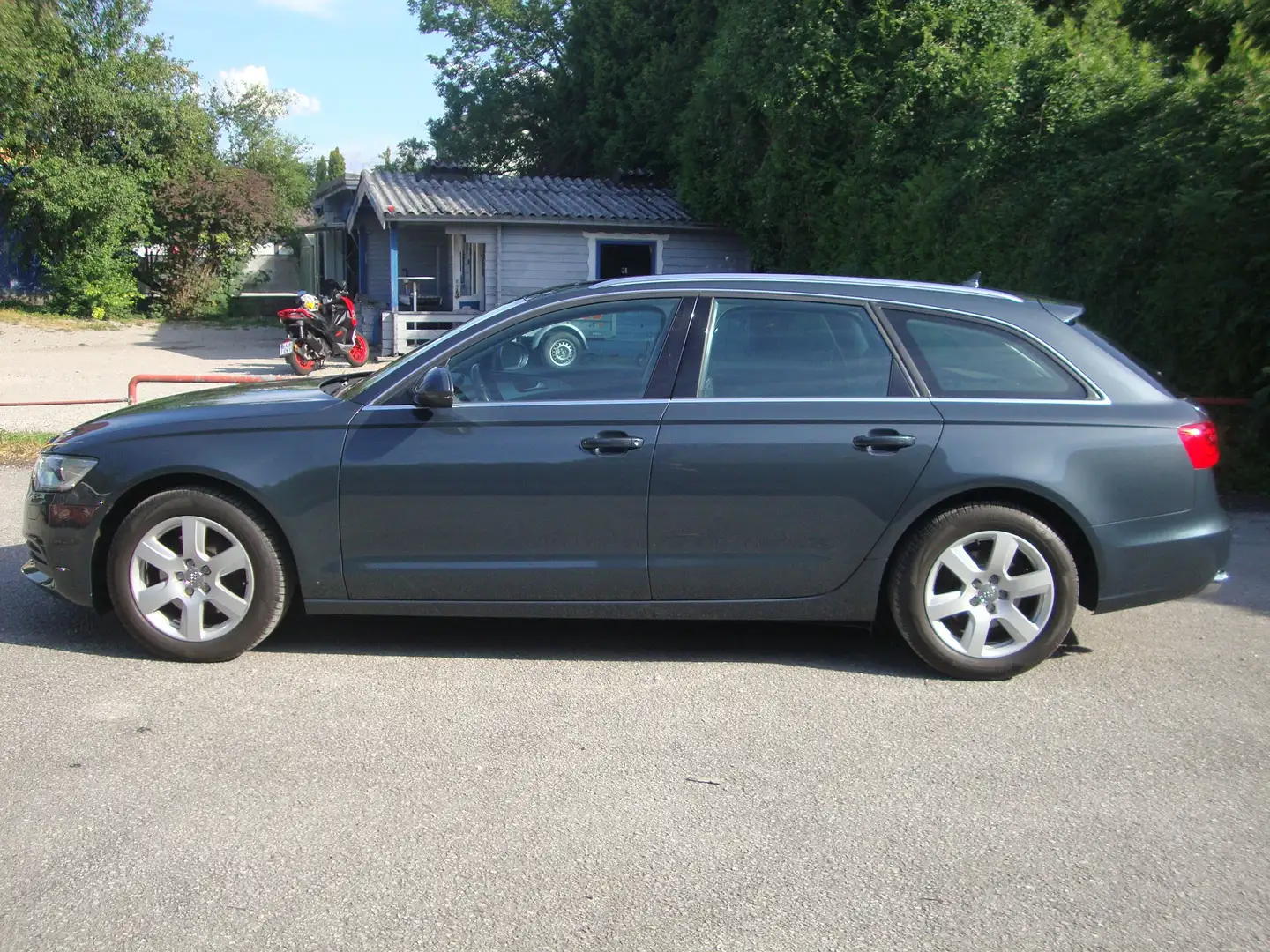 Audi A6 3.0 TDI quattro Blau - 2