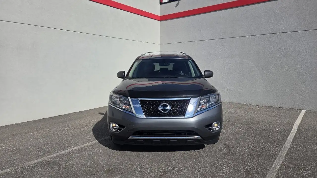 Nissan Pathfinder fotografie Nissan Pathfinder