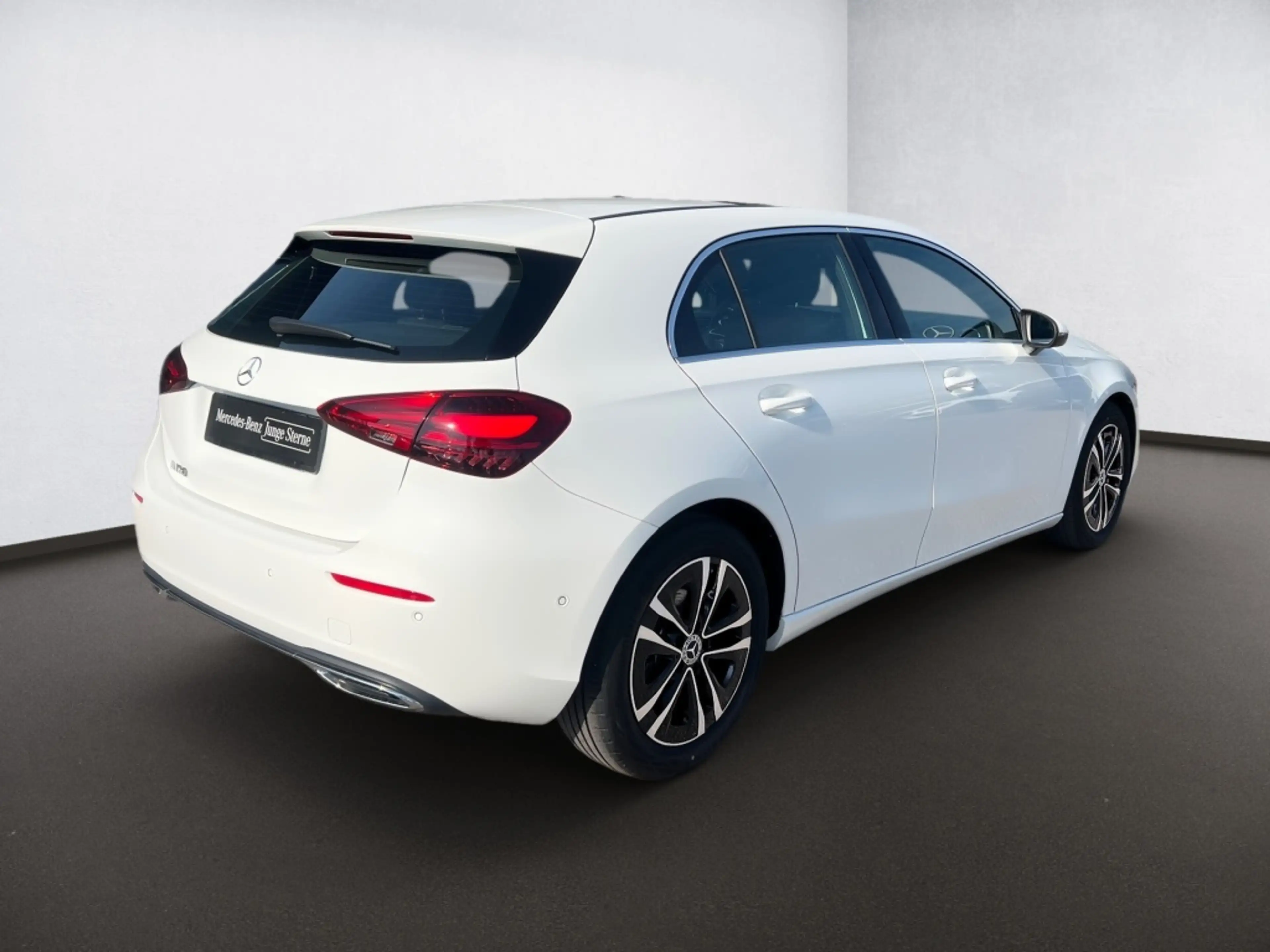 Mercedes-Benz A 180 Progressive-Adv*Pano*CarPlay*LED*WiP*RKam* — photo 5