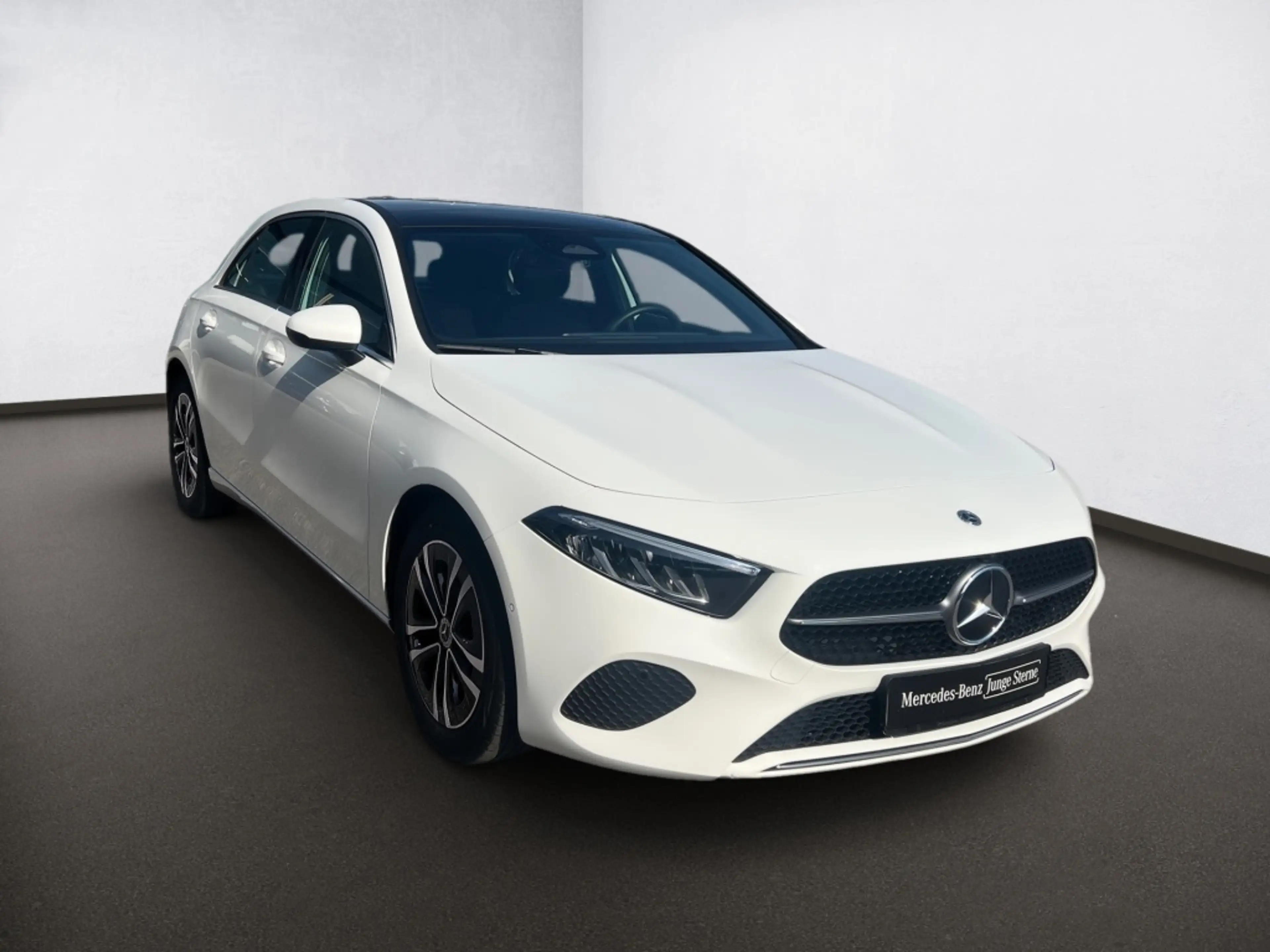 Mercedes-Benz A 180 Progressive-Adv*Pano*CarPlay*LED*WiP*RKam* — photo 7