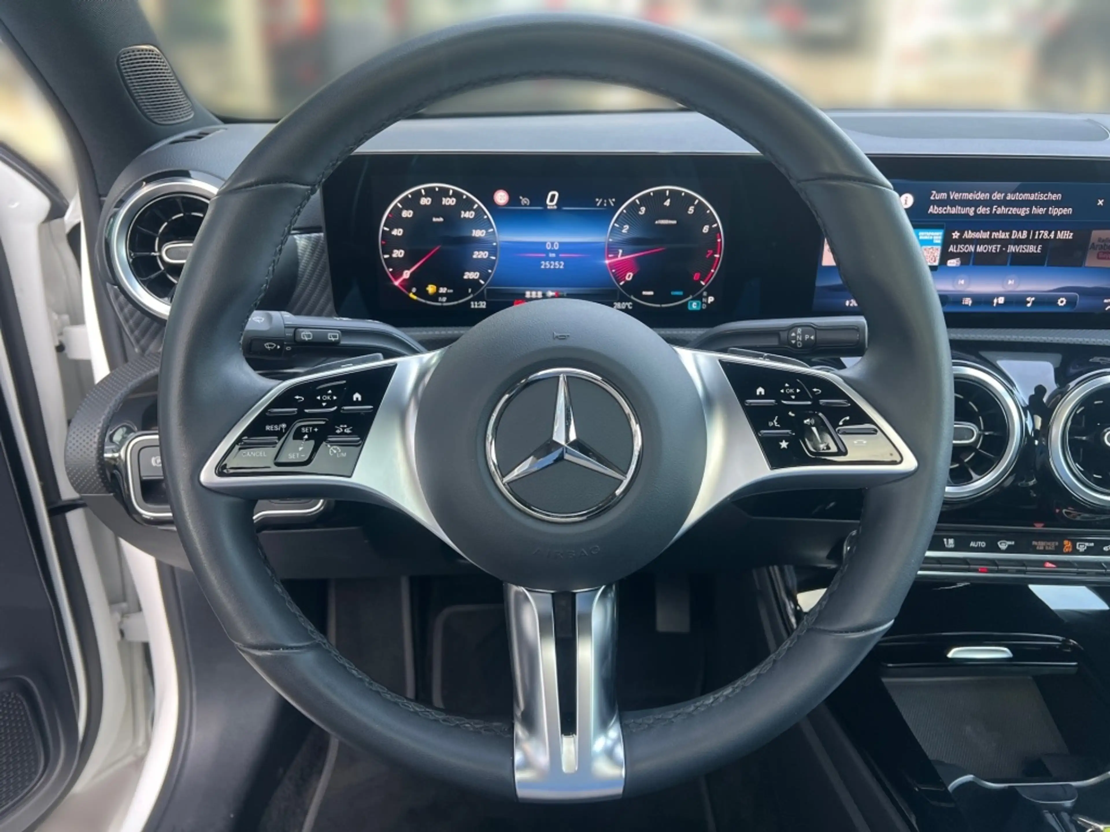 Mercedes-Benz A 180 Progressive-Adv*Pano*CarPlay*LED*WiP*RKam* — photo 11