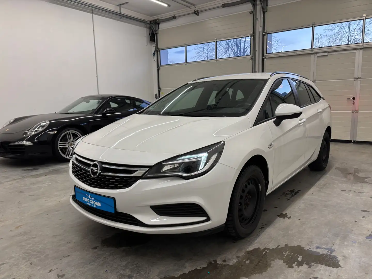 Opel Astra K Sports Tourer 1.4 Edition *SHZ *Tempomat *Erdgas Weiß - 1