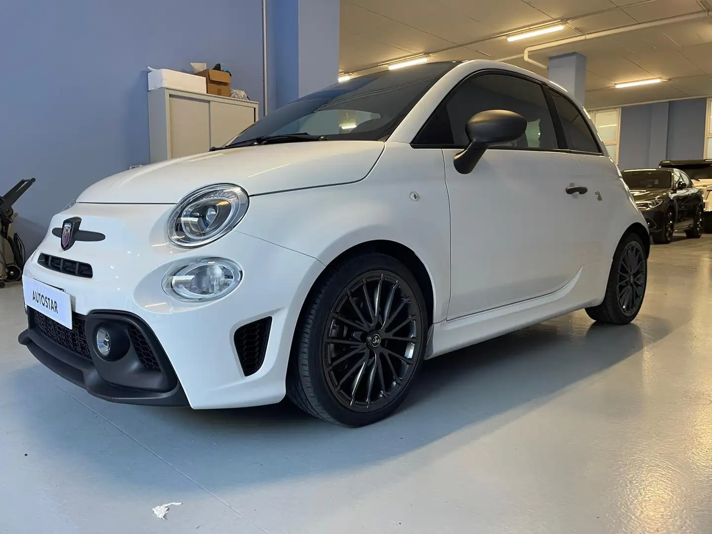 Abarth 595 Turismo Weiß - 2