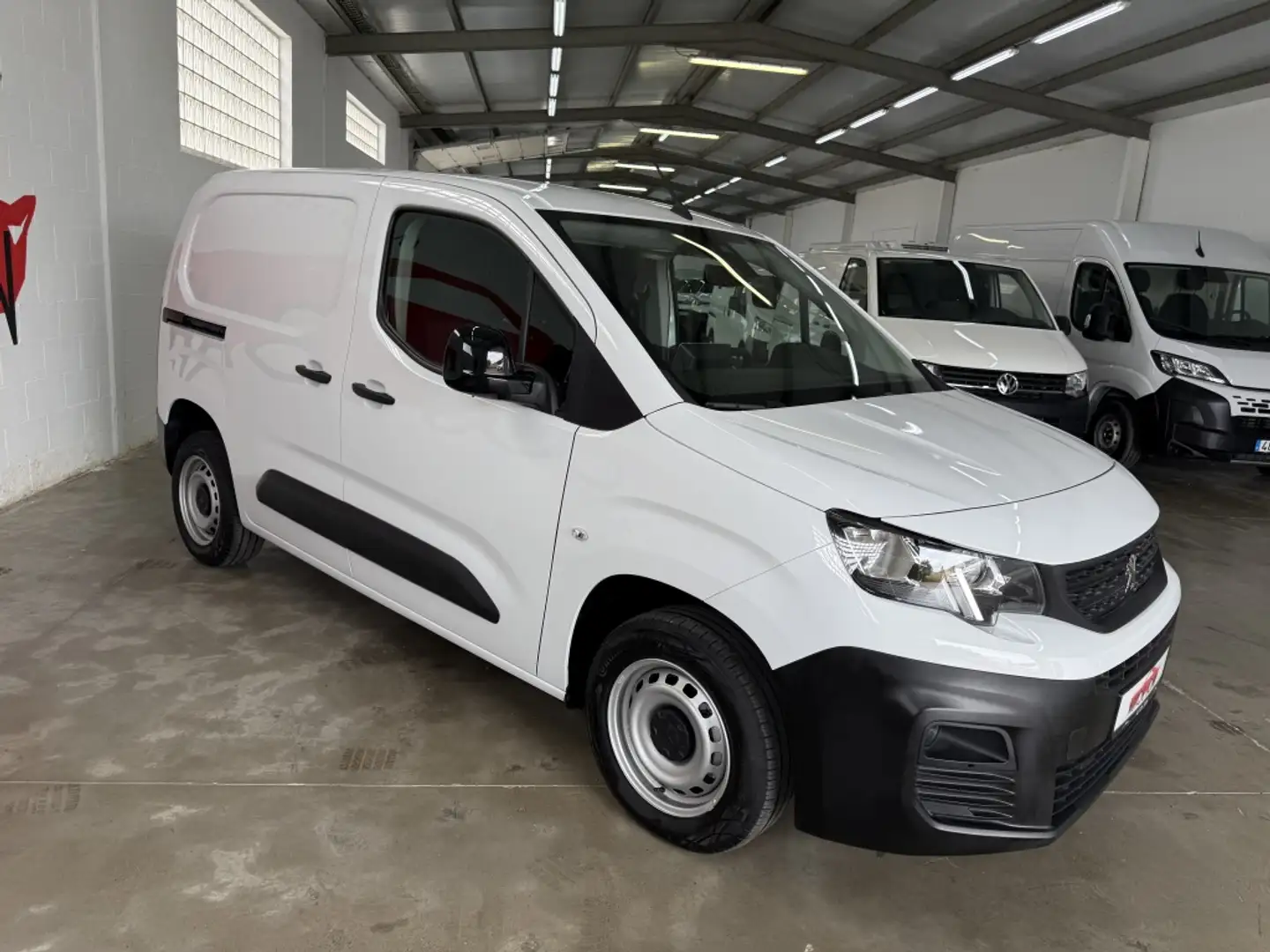 Peugeot Partner 1.5BlueHDI S&S Standard 600kg 100 Blanco - 2