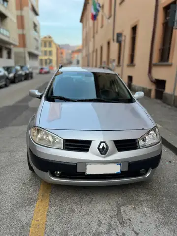 Renault Megane view 4