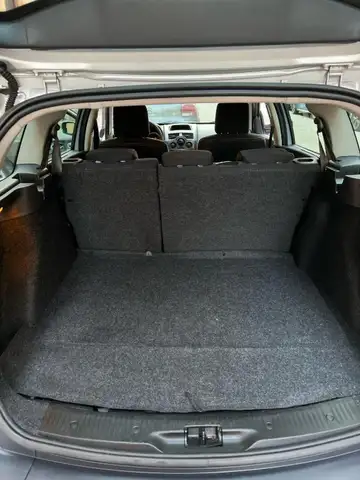 Renault Megane view 9