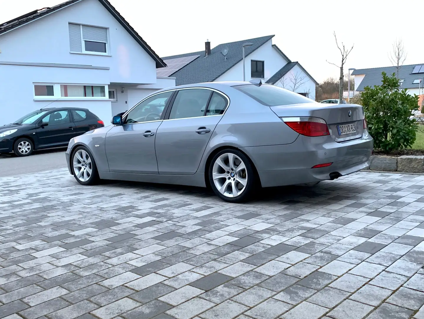BMW 530 530d Grau - 2