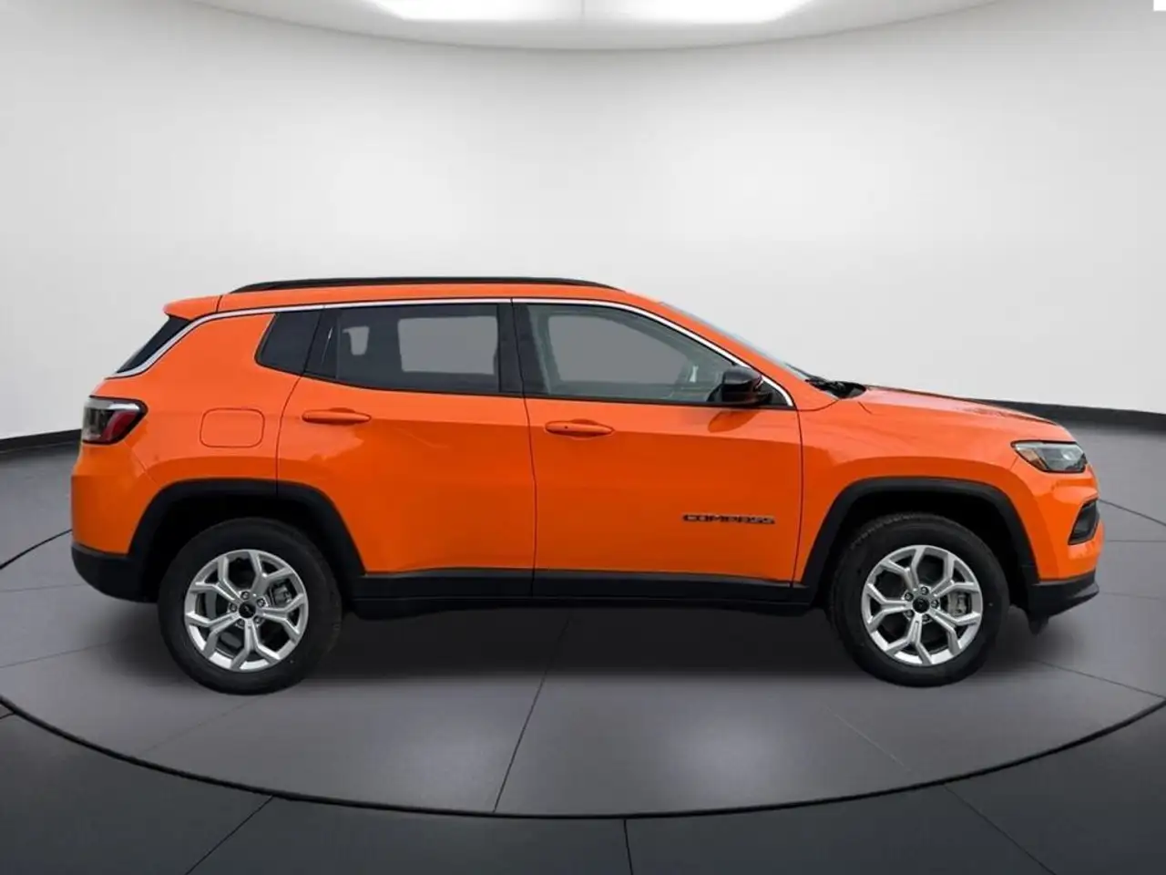 Jeep Compass снимка Jeep Compass