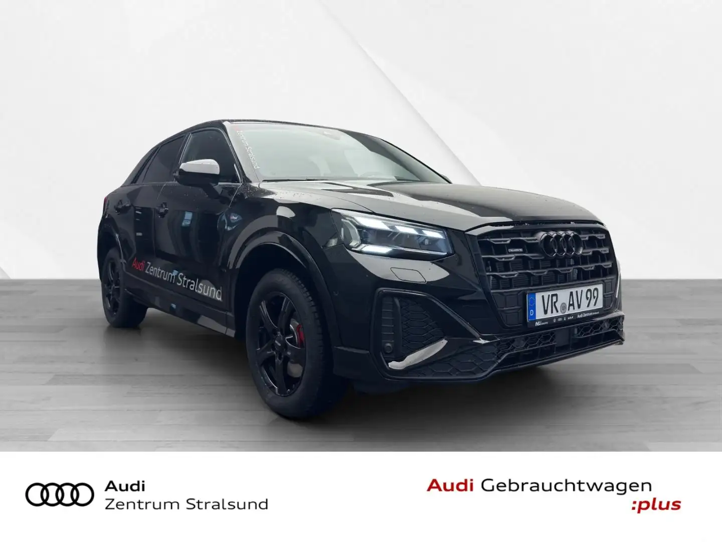 Audi Q2 S line 35 TDI quattro S tronic Noir - 1