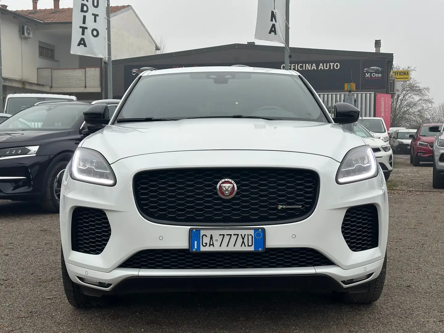 Jaguar E-Pace 2.0d i4 R-Dynamic S AWD 150cv auto Wit - 2