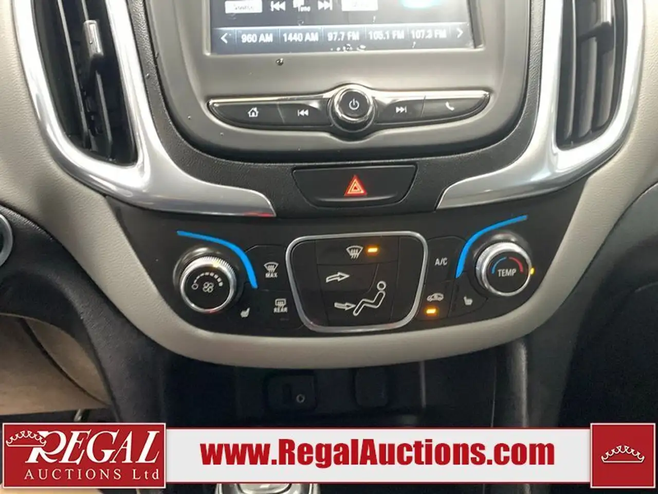 Chevrolet Equinox снимка Chevrolet Equinox