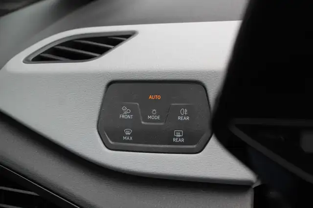 Volkswagen Id.3 view 27