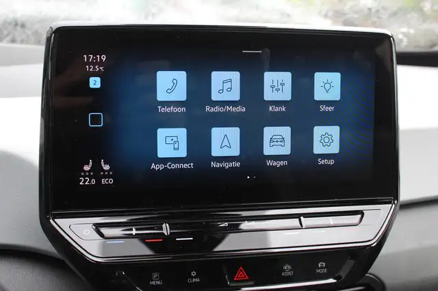 Volkswagen Id.3 view 19