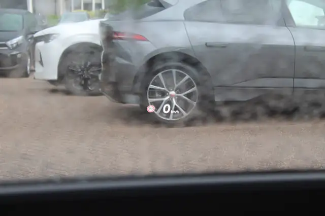 Volkswagen Id.3 view 25